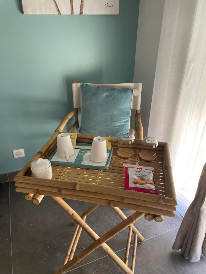 Chambre Luxe Dans Villa De Standing Avec Piscine, Acces Discret Et Independant, Terrasse Arboree Et Parking Prive 라발레트듀바 외부 사진